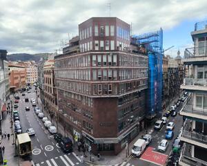 Pis de 10 habitacions en Moyua, Abando Bilbao