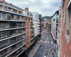 Otro de 12 habitaciones en Moyua, Abando Bilbao