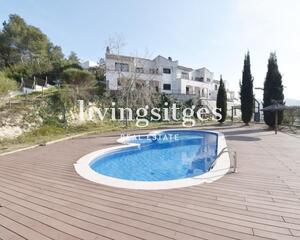 Casa amb piscina en Mas Mestre, Olivella