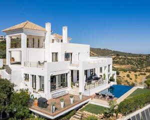 Villa de 5 habitaciones en Los Monteros, Este Marbella