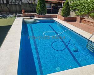 Casa amb piscina en Marianao, Sant Boi de Llobregat