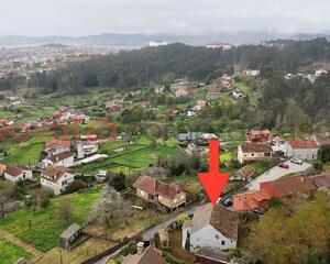 Casa con jardin en Bembrive, Vigo