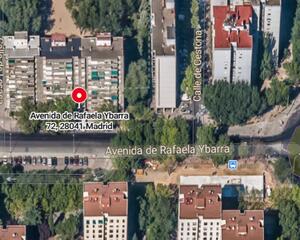 Piso en Avenida de Rafaela Ybarra, Madrid