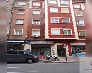 Local comercial de 1 habitación en Delicias, Zaragoza