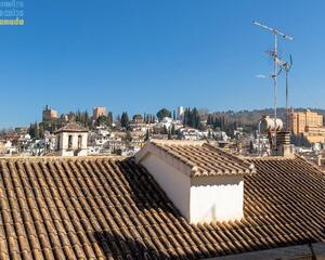 Piso con terraza en Centro, Realejo Granada