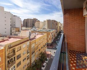 Pis buenas vistas en Altamira , Almería