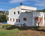 Casa con piscina en Mas Pere, Urbanización Calonge