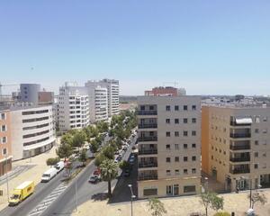 Piso buenas vistas en Pescaderia, Huelva