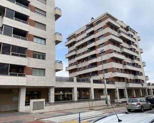 Otro con terraza en Universidad , Logroño