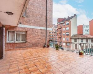 Piso con terraza en La Eria, Buenavista Oviedo