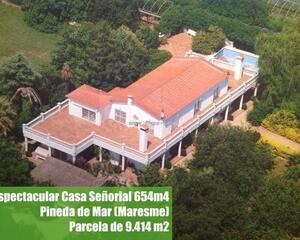 Casa de 5 habitaciones en Pinemar, Pineda de Mar