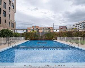 Piso con piscina en Miralbueno , Zaragoza