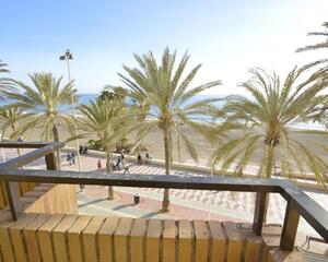 Piso con vistas en Zapillo, Almería