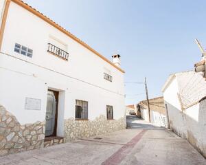 Casa con terraza en El Peñon, Alamedilla
