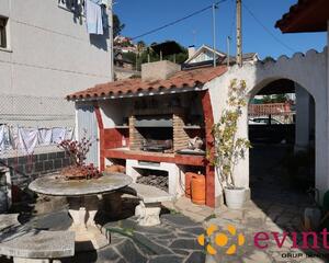 Casa amb xemeneia en La Solana, Vallirana