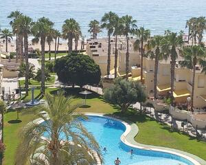 Apartamento con piscina en Urbanova, Alicante
