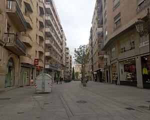 Local comercial de 4 habitaciones en Centro, Salamanca