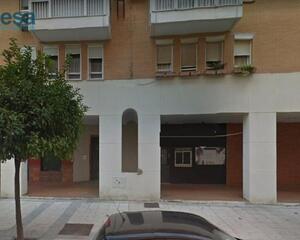 Local comercial amb terrassa en Zafra, Avda. Italia Huelva