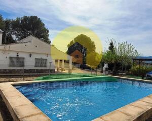 Villa con piscina en Agullent