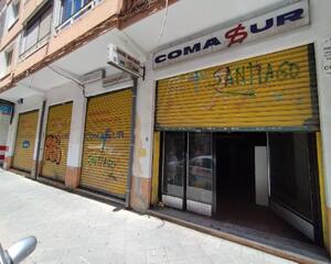Local comercial en Avenida Andaluces, Los Pajaritos Granada