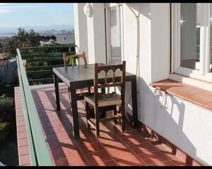 Apartamento con terraza en Mas Oliva, Roses