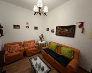 Piso de 3 habitaciones en La Cemba, Ponferrada