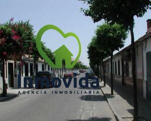 Local comercial reformado en Cañero, Fuensanta Córdoba