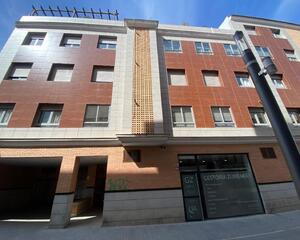 Apartamento de 2 habitaciones en Casco Antiguo , Badajoz