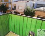 Piso con terraza en Linares