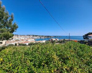 Suelo buenas vistas en Cadaqués