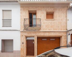 Casa de 4 habitacions en Potable, La Alcudia