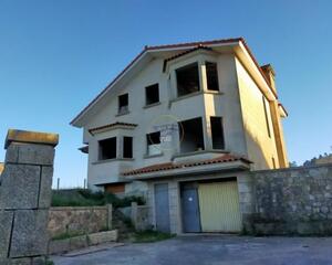 Chalet de 5 habitaciones en Valadares, Vigo