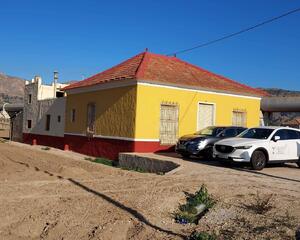 Casa con chimenea en Orihuela Costa, Torrevieja