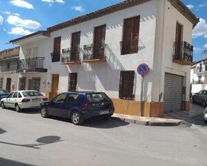 Casa amb terrassa en Pinos-Puente
