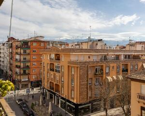 Piso de 4 habitaciones en Alhamar, Centro Granada