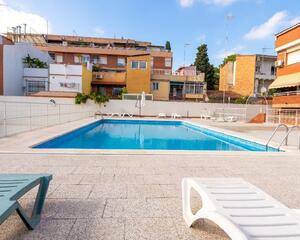 Adossat amb piscina en Centre, Sant Boi de Llobregat