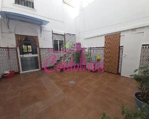 Casa con patio en Fuensanta , Córdoba