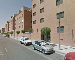 Garatge amb traster en Balafia, Lleida