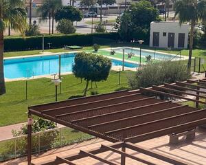 Piso con piscina en Torremolinos