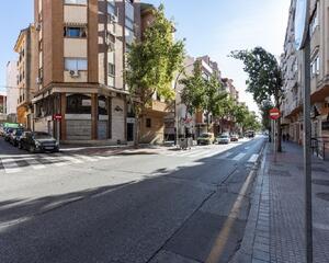 Local comercial con trastero en Capuchinos, Centro Málaga