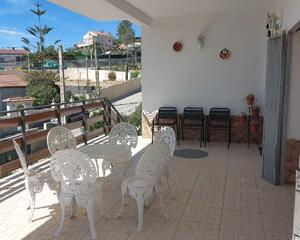 Casa de 4 habitacions en Can Suria, Olivella