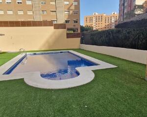 Piso con piscina en San Blas , Alicante