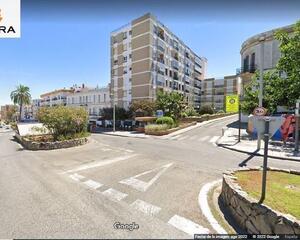 Piso de 4 habitaciones en Centro, Algeciras