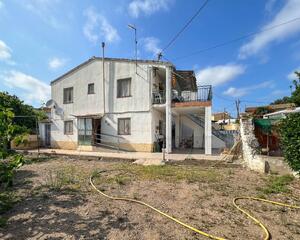 Casa de 4 habitaciones en Mas Pere, Urbanización Calonge