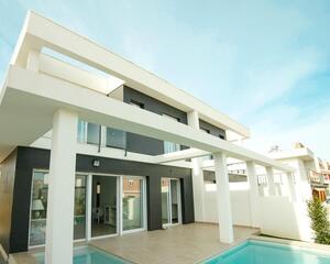 Villa de 2 habitaciones en Nou Alacant, Alicante