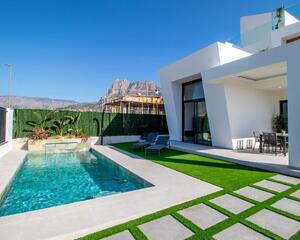 Villa amb piscina en Golf Piug Campana, Finestrat