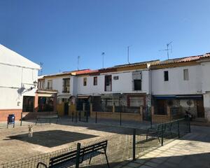 Casa de 4 habitaciones en Feria, La Algaba