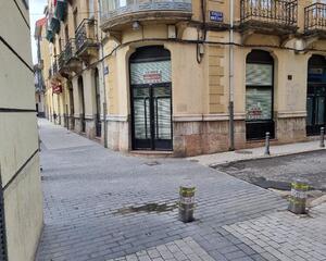 Local comercial amb terrassa en Centro, Astorga
