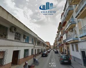 Piso de 3 habitaciones en Peñamefécit, Jaén