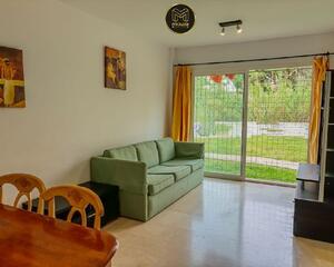 Apartamento de 2 habitaciones en Los Pacos, Fuengirola